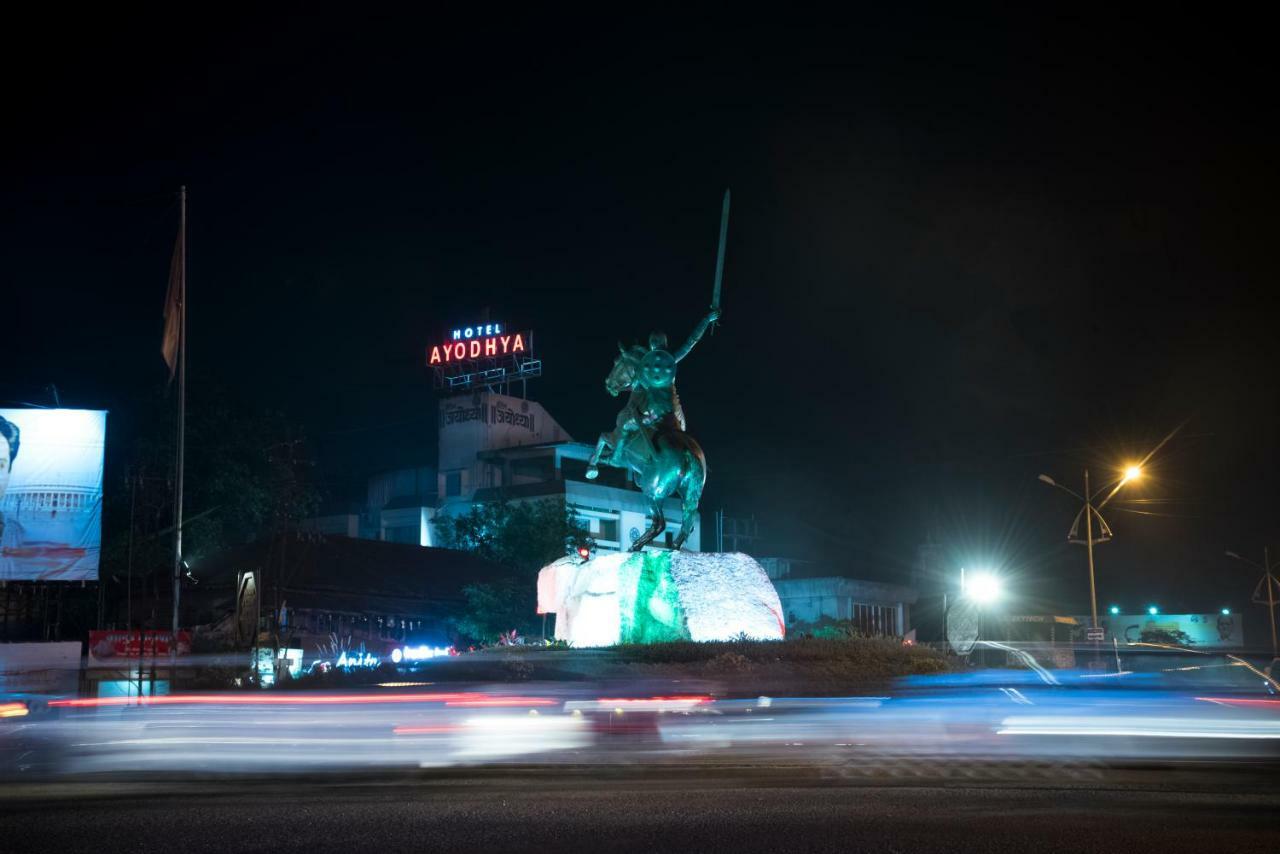 Hotel Ayodhya Kolhápur Kültér fotó